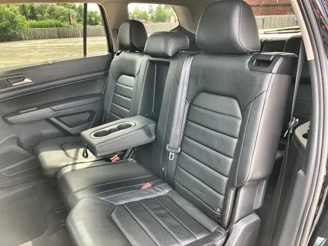 2018 Volkswagen Atlas Highline in Cars & Trucks in Hamilton - Image 18
