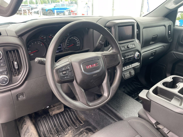 2022 GMC Sierra 1500 PRO CREW 4X4 V8 *GR REMORQ* CARPLAY DIFF AU in Cars & Trucks in Laurentides - Image 3