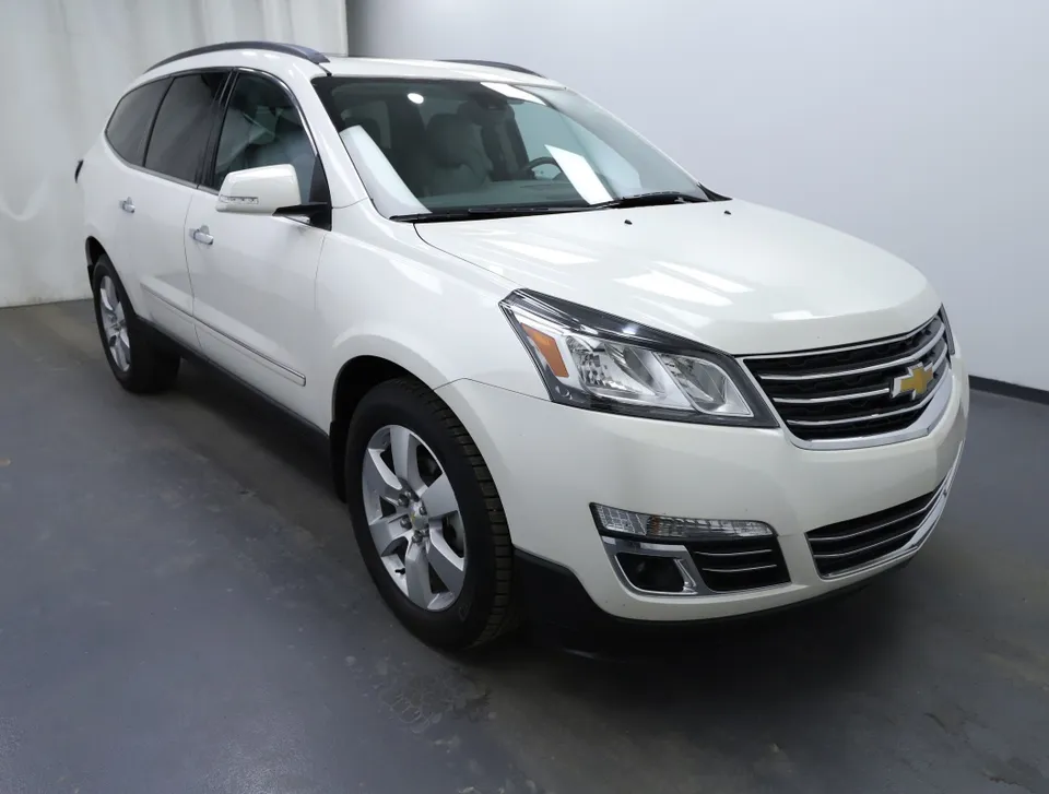 2015 Chevrolet Traverse LTZ ONE OWNER | ALL-WHEEL DRIVE | LOW...