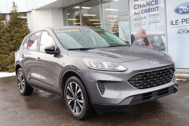 2021 Ford Escape SE Hybrid AWD / NAVIGATION // ENSEMBLE TEMPS FR dans Autos et camions  à Ville de Montréal - Image 2