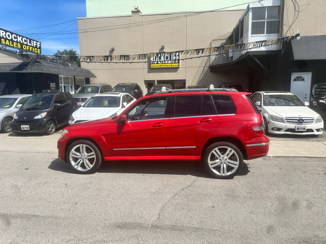 2010 Mercedes-Benz GLK-Class in Cars & Trucks in City of Toronto - Image 2