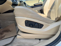 Recent Arrival! 4.8L V8 32V Valvetronic, Sand Beige Nevada Leather, 12 Speakers, AM/FM radio, Auto t... (image 5)