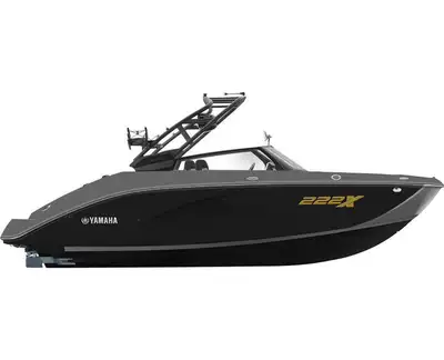 2025 Yamaha Boats 222XE Specifically designed for watersports action the 222XE features an 1,100-pou...