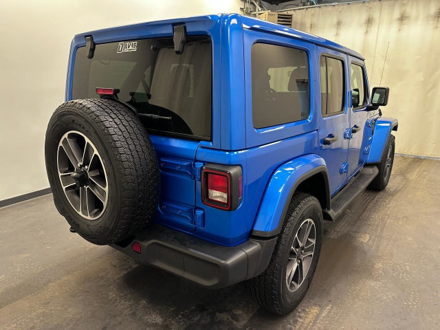 2023 Jeep Wrangler Sahara 2.0L TURBO 4CYL | HEATED FRONT SEAT... in Cars & Trucks in Lethbridge - Image 3