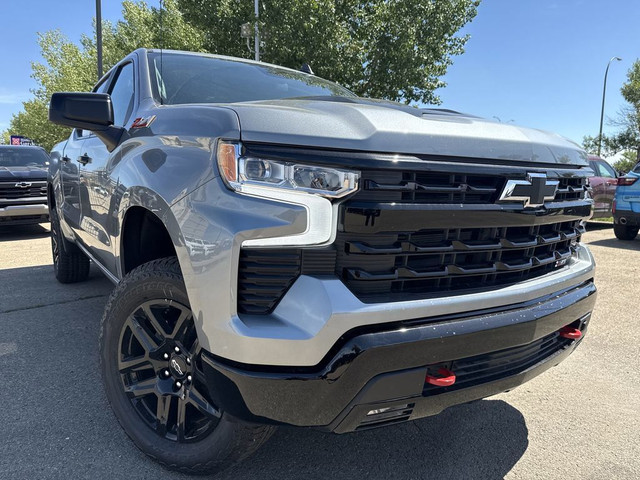 2025 Chevrolet Silverado 1500 LT Trail Boss in Cars & Trucks in Edmonton - Image 2
