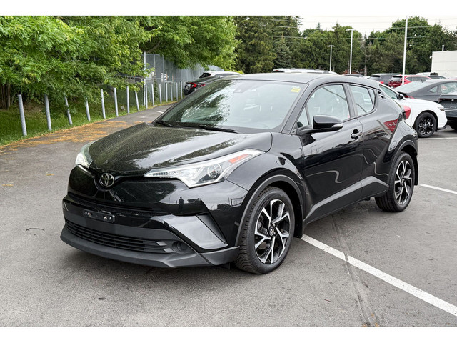 2018 Toyota C-HR XLE in Cars & Trucks in Oshawa / Durham Region - Image 4