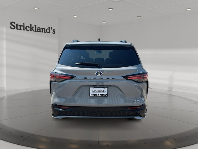 2024 TOYOTA SIENNA HYBRID XSE 3ROW in Cars & Trucks in Stratford - Image 4