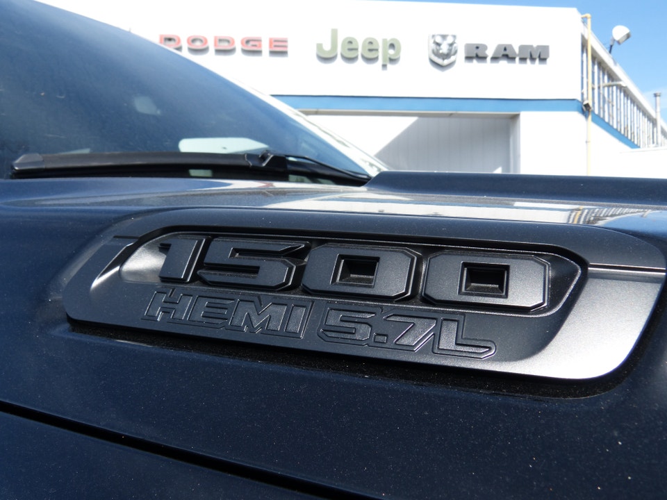 2022 Ram 1500 SPORT