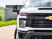 Welcome To Sherwood Park Chevrolet. The #1 Volume Chevrolet Dealer in Canada. This Chevrolet SILVERA... (image 4)
