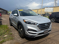 Sunroof/Moonroof, Leather Seats, Blind Spot Monitor, Reverse Camera, Satellite Radio, AWD, Air Condi... (image 6)