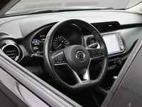 Turn heads and enjoy everyday driving with this stylish 2021 Nissan Kicksâ€”a compact SUV that blend... (image 5)