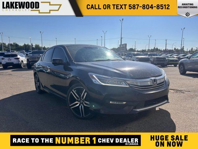 2016 Honda Accord Sedan Touring 3.5L in Cars & Trucks in Edmonton
