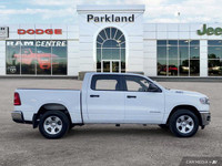*Unbeatable Value on the 2025 RAM 1500 SXT Crew Cab 4x4 Demo B-Unit---Over $11,000 Off at Parkland D... (image 5)