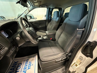 Built strong our 2023 Nissan Frontier S King Cab 4X4 gets going with grit and determination in White... (image 9)