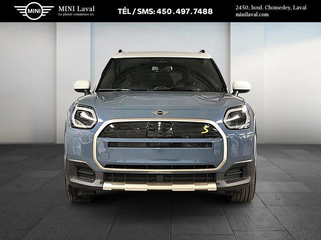 2025 MINI Countryman SE | Ligne Première + | Accès confort in Cars & Trucks in Laval / North Shore - Image 2