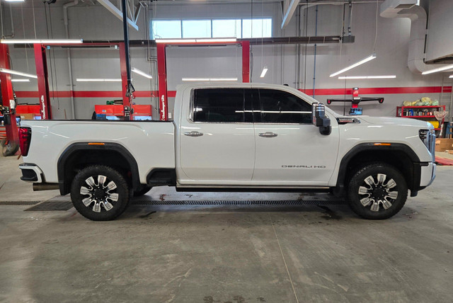 2024 GMC Sierra 2500HD Denali **DIESEL ENGINE**TRAILER HITCH*... in Cars & Trucks in Grande Prairie - Image 3