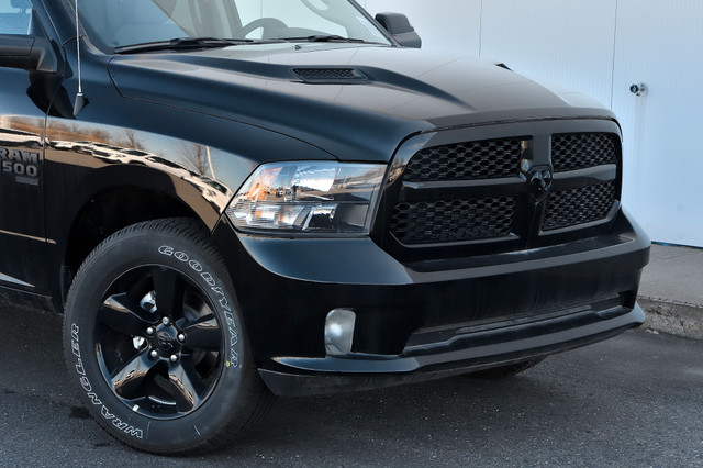 2023 Ram 1500 Classic EXPRESS in Cars & Trucks in Longueuil / South Shore - Image 2