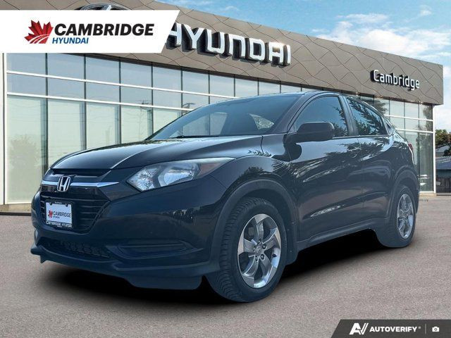 2017 Honda HR-V LX | No Accident | Heated Seats | Backup Cam in Cars & Trucks in Cambridge