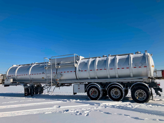 2010 HEIL 38,000 LITER / CRUDE OIL TANKER TRAILER/ RECENT SAFETY in Heavy Equipment in Laval / North Shore - Image 2
