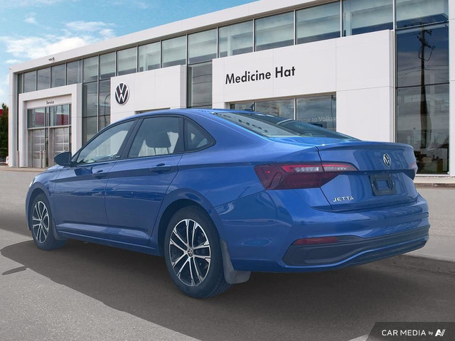 2023 Volkswagen Jetta Comfortline in Cars & Trucks in Medicine Hat - Image 4