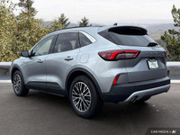 This Ford Escape has a strong Gas/Electric I-4 2.5 L/152 engine powering this Variable transmission.... (image 3)