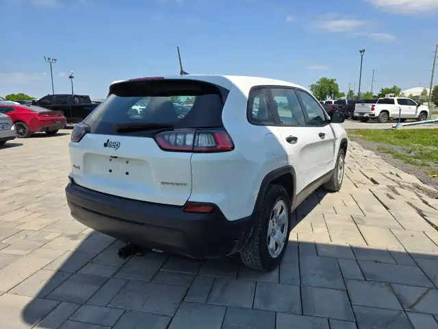 2019 Jeep Cherokee dans Autos et camions dans Ottawa - Image 6