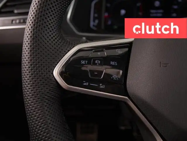 2022 Volkswagen Tiguan Comfortline R-Line Black Edition AWD w/ A in Cars & Trucks in Bedford - Image 26