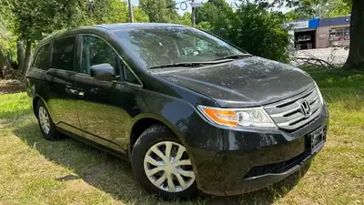 2012 HONDA ODYSSEY EX, 8 PASSENGER MINIVAN, ORIGINAL OWNER, WITH POWER WINDOW, POWER LOCK, AC, AM FM...