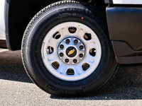 Welcome To Sherwood Park Chevrolet. The #1 Volume Chevrolet Dealer in Canada. This Chevrolet SILVERA... (image 5)