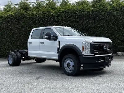 2024 Ford F-550 XL Crew Cab & Chassis 4WD, 7.3L, 8 cylinder, 4 door, automatic, 4WD, cruise control,...