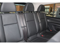 2018 MERCEDES METRIS 8 PASSENGERS LEATHER SEATS VAN WITH SIDE AND REAR PRIVACY GLASSES AND DUAL POWE... (image 1)