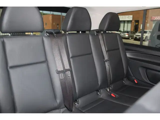 2018 Mercedes-Benz Metris Passenger Van 8 PASSENGERS - LEATHER dans Autos et camions dans Ville de Toronto - Image 3