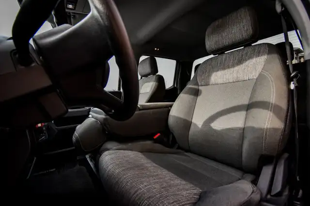 2021 Ford F-150 XLT • REMOTE START • PARK ASSIST • APPLE CARPLAY in Cars & Trucks in Ottawa - Image 23