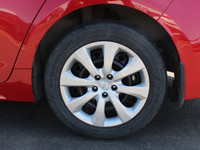 ADVANCED SAFETY FEATURES »» Toyota Safety Sense suite with active technologies »» Lane departure ale... (image 8)