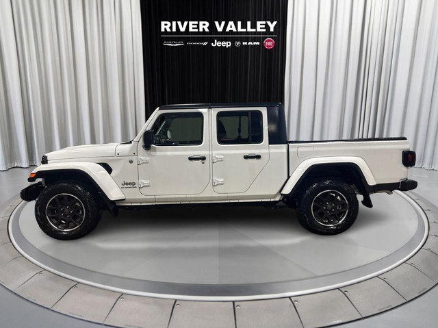 2023 Jeep Gladiator in Cars & Trucks in Strathcona County - Image 4