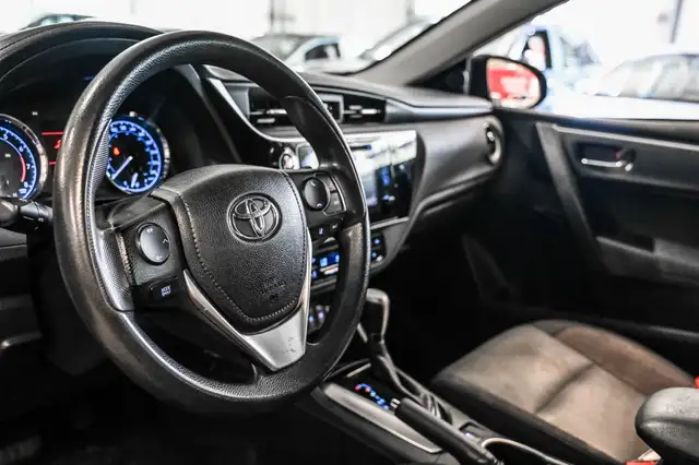 2017 Toyota Corolla LE | Caméra de recul | Climatisation | Bluet in Cars & Trucks in City of Montréal - Image 15