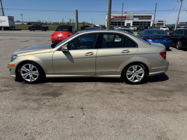 2012 Mercedes-Benz C-Class C300, 4MATIC, ONLY 44KMS, VERY CLEAN, in Cars & Trucks in London - Image 2