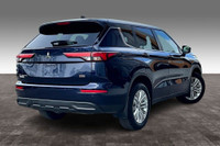 2.5 L 4 Cyl Engine Vehicle Options: Blind Spot Monitoring, Lane Control, Rear Back Up Camera, Heated... (image 1)