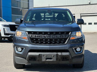 Powerful V6 engine, TONNEAU cover, heavy duty trailering package, crew cab, touch screen display wit... (image 7)