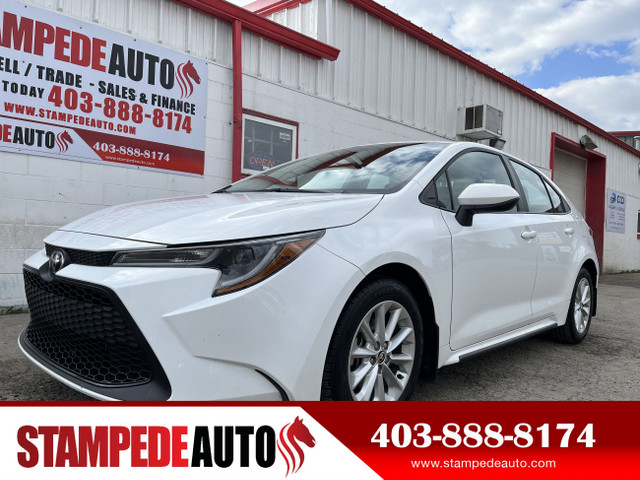 2022 Toyota Corolla LE | HEATED SEATS | SUNROOF | 1.8L | FUEL EF in Cars & Trucks in Calgary