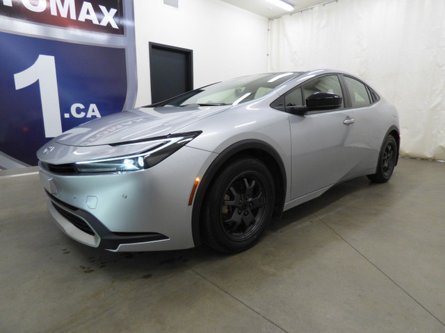 2023 TOYOTA PRIUS PRIME SE, 18000 KM, JAMAIS ACCIDENTÉ, GARANTIE in Cars & Trucks in City of Montréal