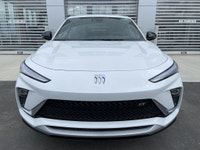 Pristinely presented in Summit White, this 2025 Buick Envista SPORT TOURING combines the elegance of... (image 1)