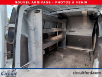Le Ford Transit Connect XLT 2021 est un fourgon compact offrant un format parfait pour les aménageme... (image 6)