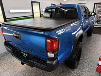 We have a LIFTED 2018 Toyota Tacoma TRD OFFROAD 4x4! This truck looks and drives incredible! It come... (image 5)