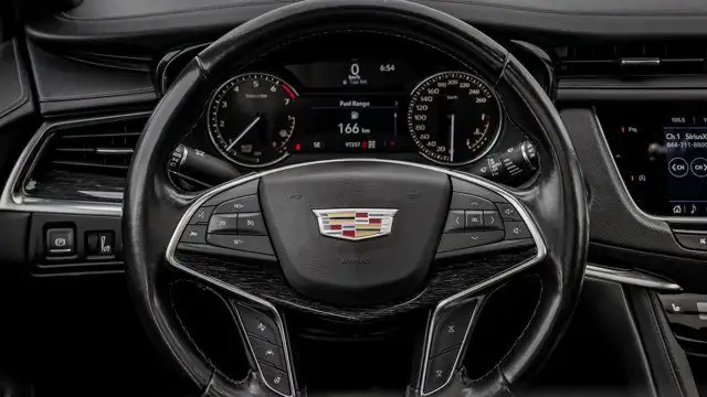 2021 Cadillac XT5 AWD Premium Luxury | Driver Awareness Package in Cars & Trucks in Guelph - Image 16