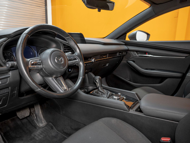 2020 Mazda Mazda3 Sport GS AUTO *SIÈGES / VOLANT CHAUFF* REG ADA in Cars & Trucks in Laurentides - Image 2