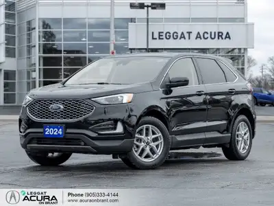 CLEAN CARFAX Finished in an Agate Black Metallic exterior that complements the Black leather interio...