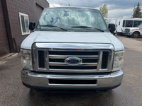 2009 Ford E-250 Cargo Van 4.6L V8 215,427 KM RWD Factory Fit Trailer Brakes, Power Windows, Power Lo... (image 6)