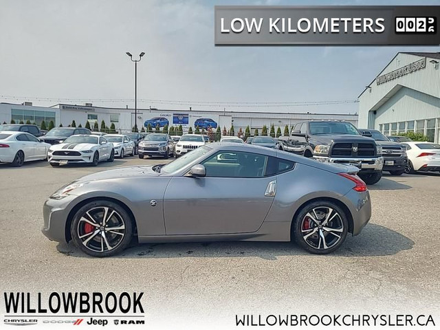 2019 Nissan 370Z Coupe Sport Auto - Low Mileage in Cars & Trucks in Delta/Surrey/Langley - Image 2
