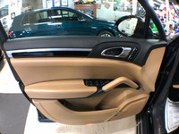 SUV........ AWD .......... S PACKAGE ........... 3.0 LITER 6-CYLINDER TURBOCHARGED ENGINE WITH 420 H... (image 9)